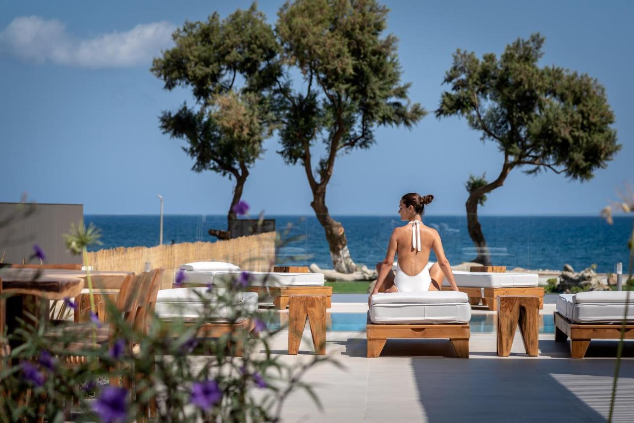 Artemis Seafront Villa, An Evanescence Sea Retreat, By Thinkvilla Tavronitis Exterior foto