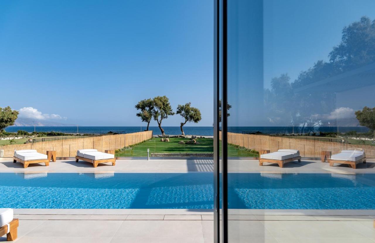 Artemis Seafront Villa, An Evanescence Sea Retreat, By Thinkvilla Tavronitis Exterior foto